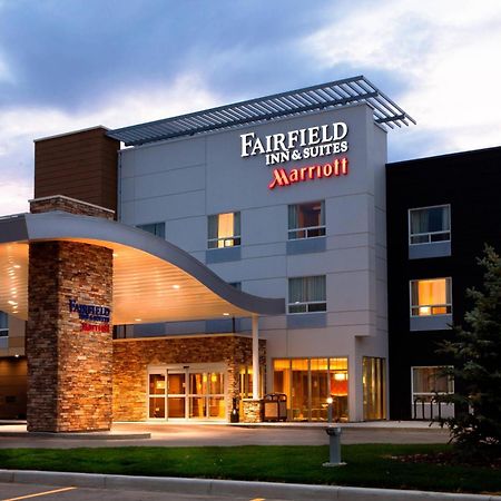 Fairfield Inn & Suites By Marriott Летбридж Экстерьер фото